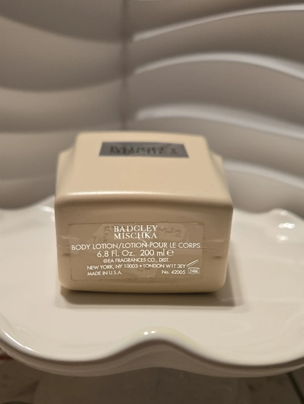 Badgley Mischka Body Lotion - 6.8 Fl Oz